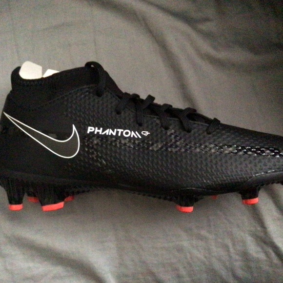 Phantom GT2 Soccer cleats - Picture 1 of 4